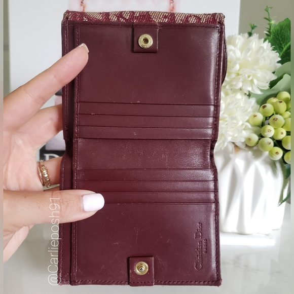 *SOLD* Authentic Pre-owned Vintage Dior Compact Saddle Wallet - Picture 6 of 13